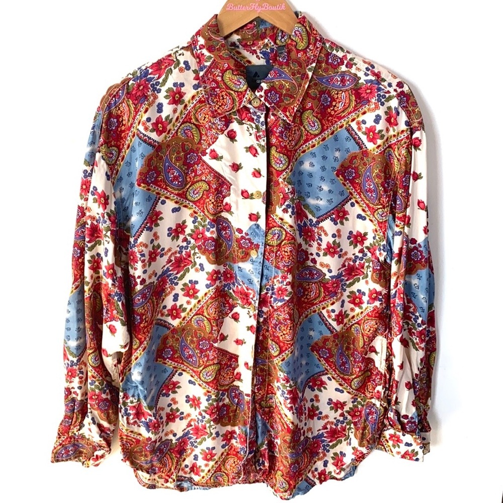 Liz wear Paisley BoHo button down long sleeve top, size L